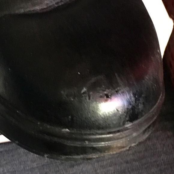 Boots - Picture 2 of 3